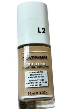 COVERGIRL TruBlend Hydrating Foundation L2 Classic Ivory